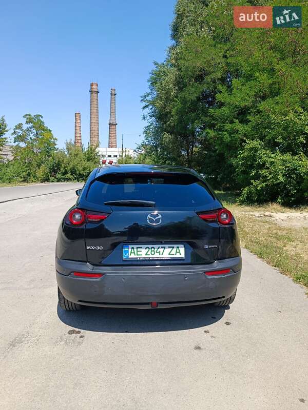 Позашляховик / Кросовер Mazda MX-30 2020 в Дніпрі