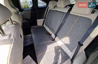 Внедорожник / Кроссовер Mazda MX-30 2021 в 