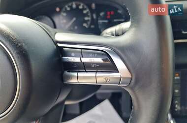 Внедорожник / Кроссовер Mazda MX-30 2021 в 