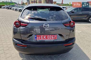 Внедорожник / Кроссовер Mazda MX-30 2021 в 