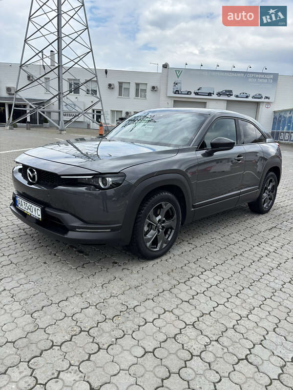 Внедорожник / Кроссовер Mazda MX-30 2020 в Черновцах