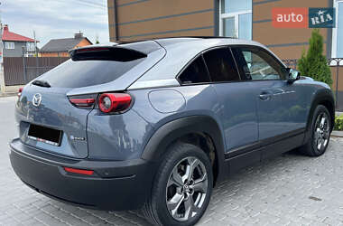Внедорожник / Кроссовер Mazda MX-30 2020 в 