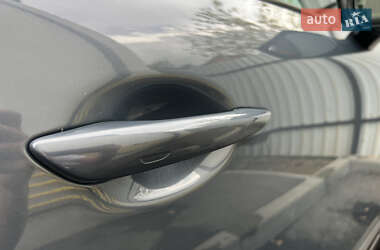 Внедорожник / Кроссовер Mazda MX-30 2020 в 