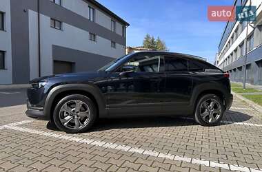 Внедорожник / Кроссовер Mazda MX-30 2022 в 
