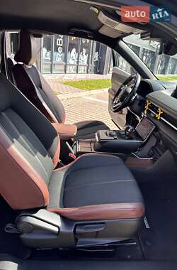 Внедорожник / Кроссовер Mazda MX-30 2022 в 