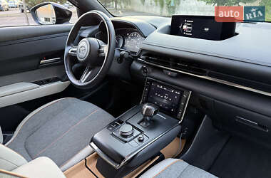 Внедорожник / Кроссовер Mazda MX-30 2022 в 