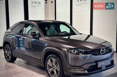 Позашляховик / Кросовер Mazda MX-30 2020 в 