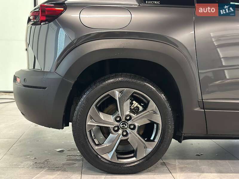 Внедорожник / Кроссовер Mazda MX-30 2020 в Львове
