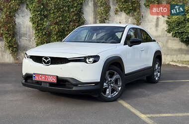 Внедорожник / Кроссовер Mazda MX-30 2021 в 
