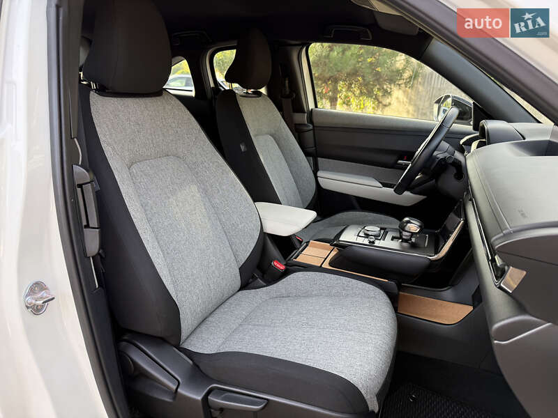Позашляховик / Кросовер Mazda MX-30 2021 в Рівному