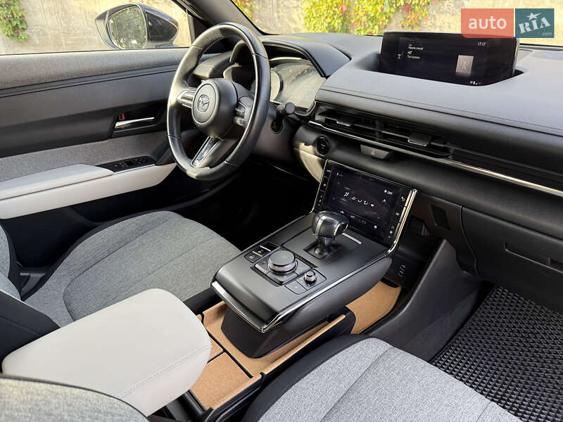 Позашляховик / Кросовер Mazda MX-30 2021 в Рівному