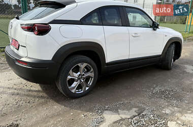 Внедорожник / Кроссовер Mazda MX-30 2023 в 