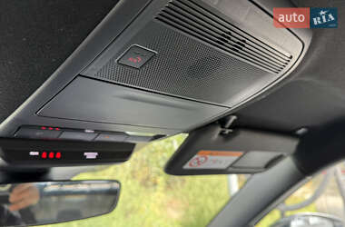 Внедорожник / Кроссовер Mazda MX-30 2023 в 