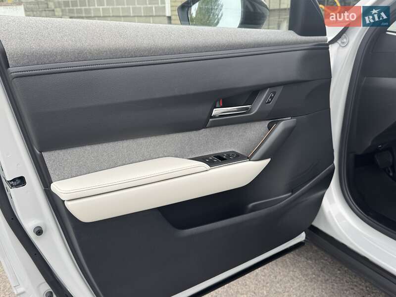 Позашляховик / Кросовер Mazda MX-30 2020 в Дніпрі