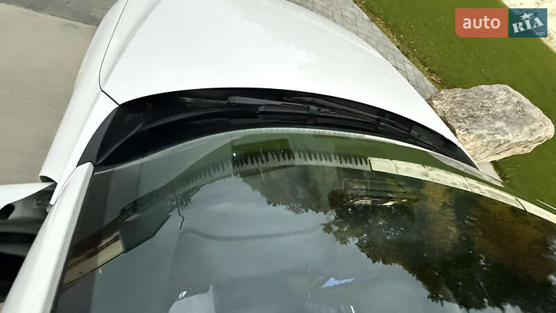 Внедорожник / Кроссовер Mazda MX-30 2023 в Луцке