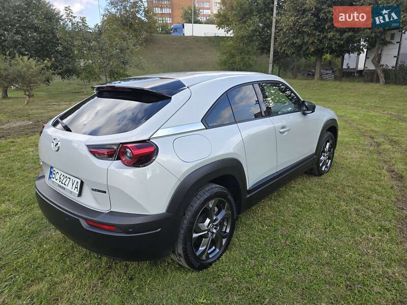 Внедорожник / Кроссовер Mazda MX-30 2021 в Львове