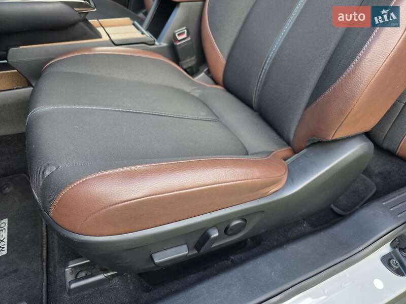 Внедорожник / Кроссовер Mazda MX-30 2021 в Львове