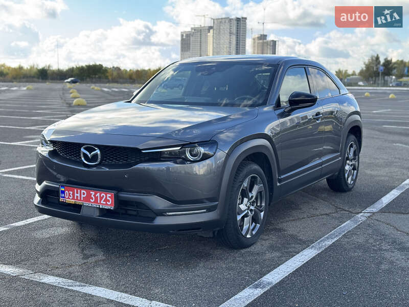 Внедорожник / Кроссовер Mazda MX-30 2022 в Киеве