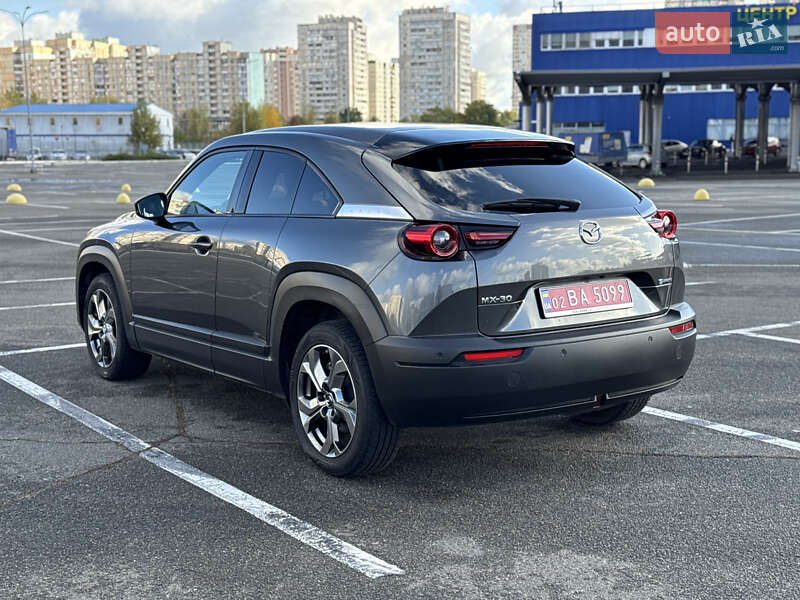 Внедорожник / Кроссовер Mazda MX-30 2022 в Киеве