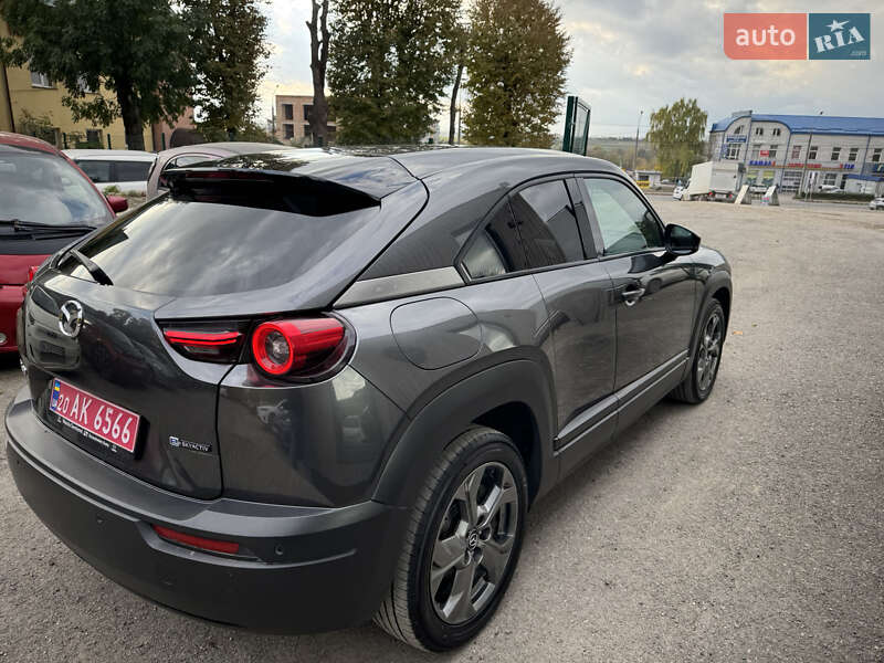 Внедорожник / Кроссовер Mazda MX-30 2020 в Тернополе