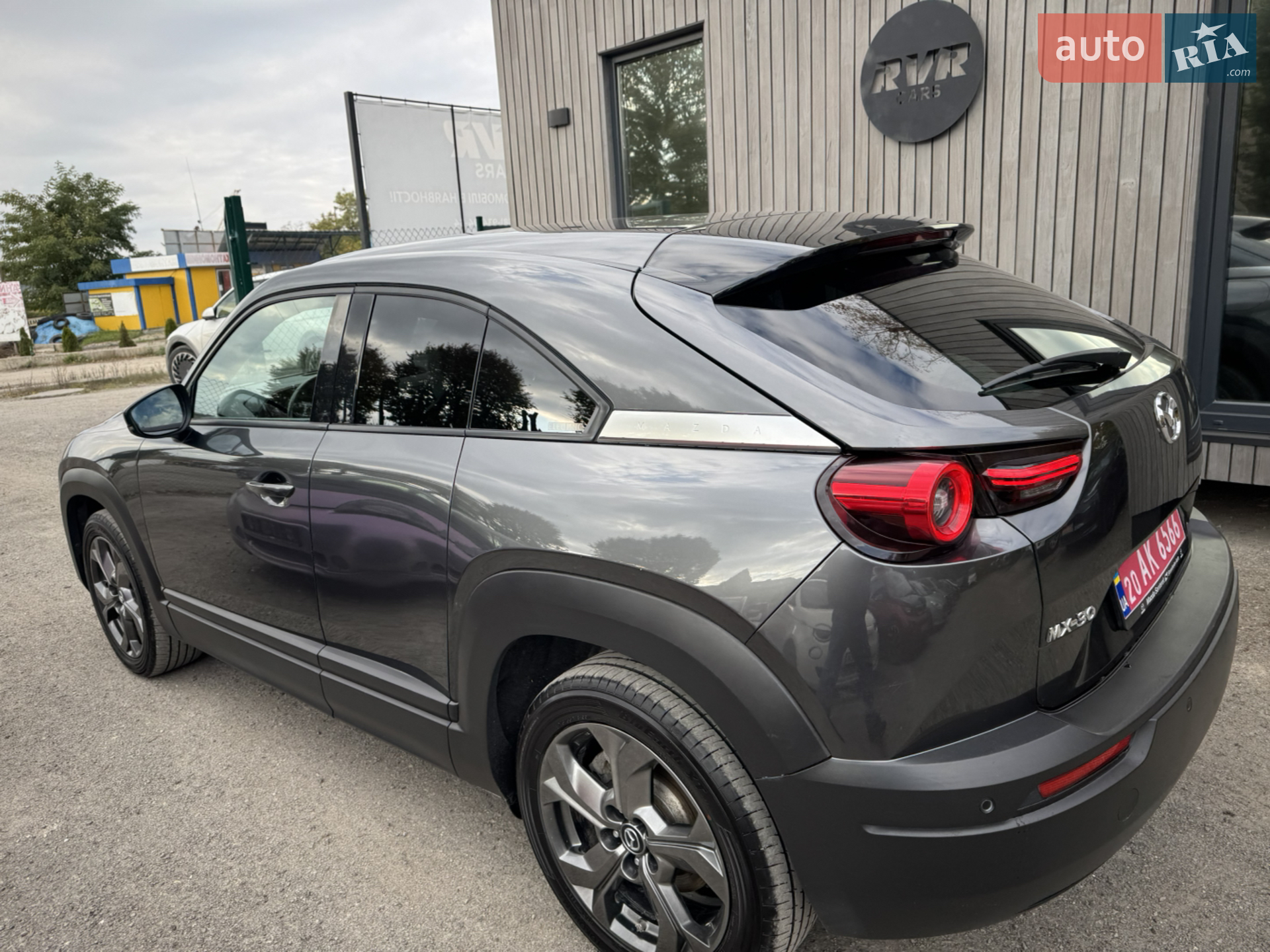 2020 Mazda MX-30 - мініатюра 8