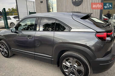 Внедорожник / Кроссовер Mazda MX-30 2020 в 