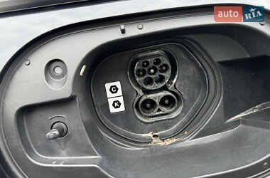 Внедорожник / Кроссовер Mazda MX-30 2020 в 