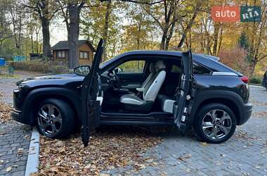 Внедорожник / Кроссовер Mazda MX-30 2021 в 
