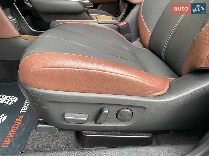 Внедорожник / Кроссовер Mazda MX-30 2020 в Хмельницком