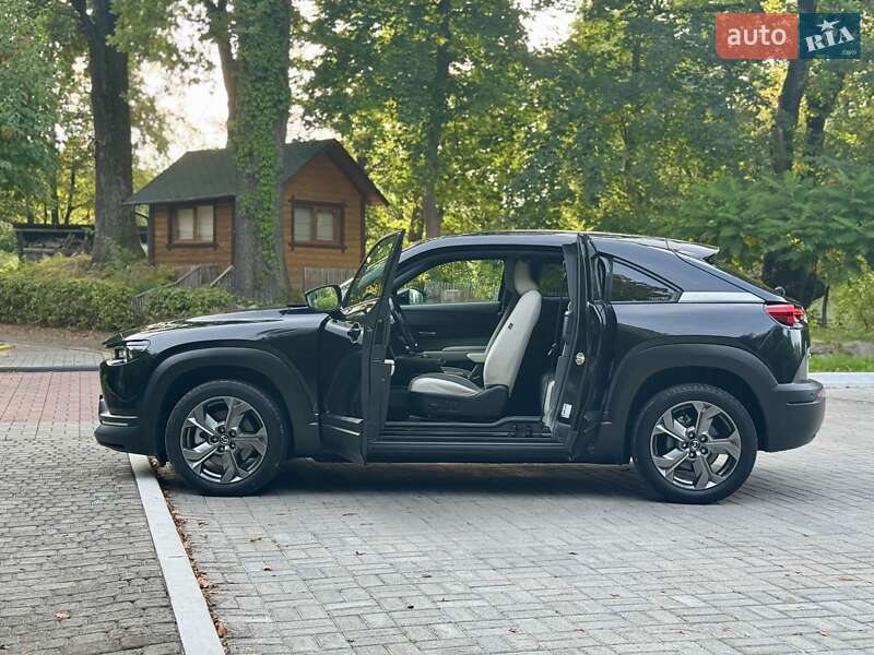 Внедорожник / Кроссовер Mazda MX-30 2021 в Дрогобыче фото 32 Внедорожник / Кроссовер Mazda MX-30 2021 в Дрогобыче