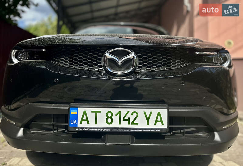 Позашляховик / Кросовер Mazda MX-30 2021 в Івано-Франківську