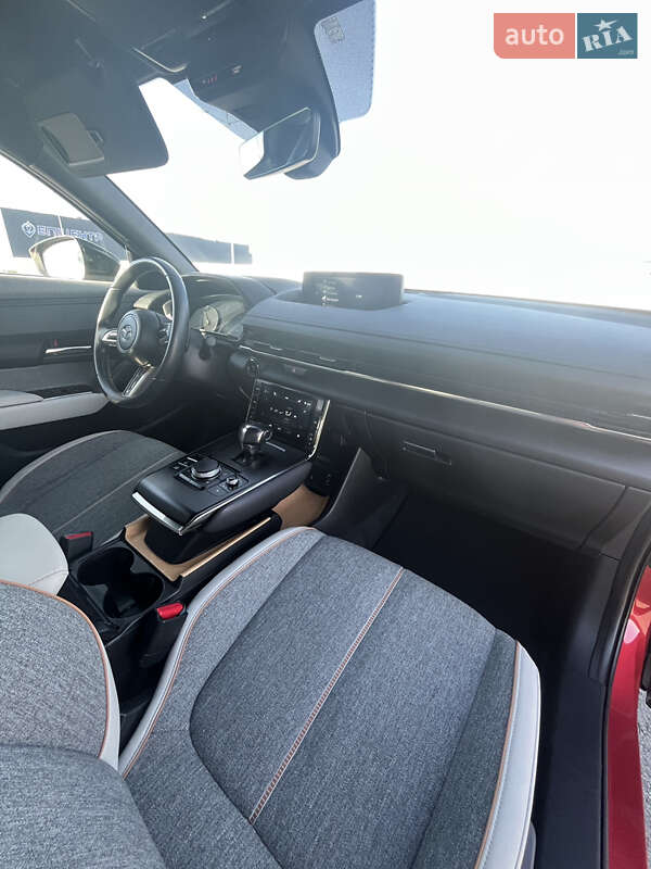 Позашляховик / Кросовер Mazda MX-30 2020 в Львові