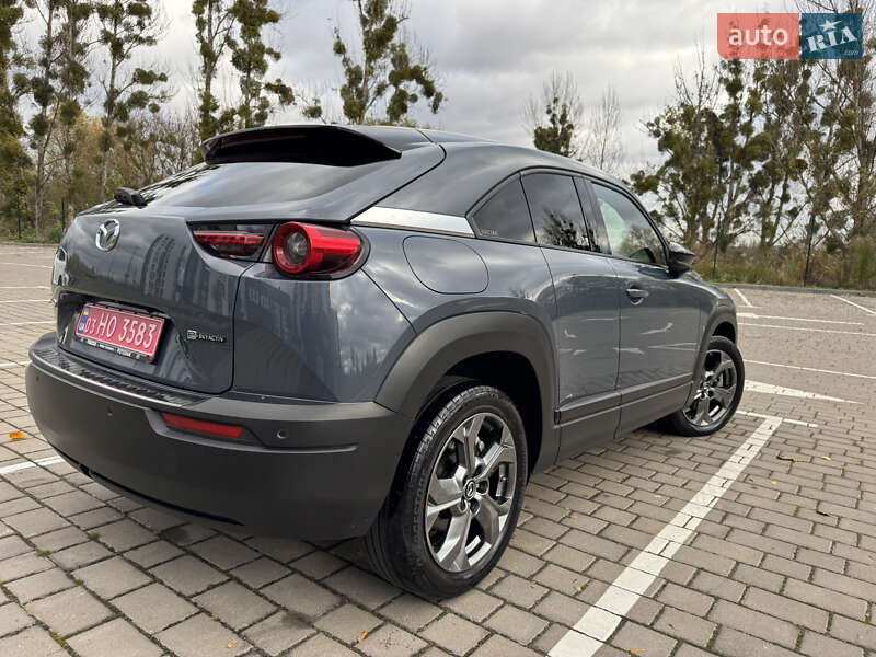 Внедорожник / Кроссовер Mazda MX-30 2021 в Луцке