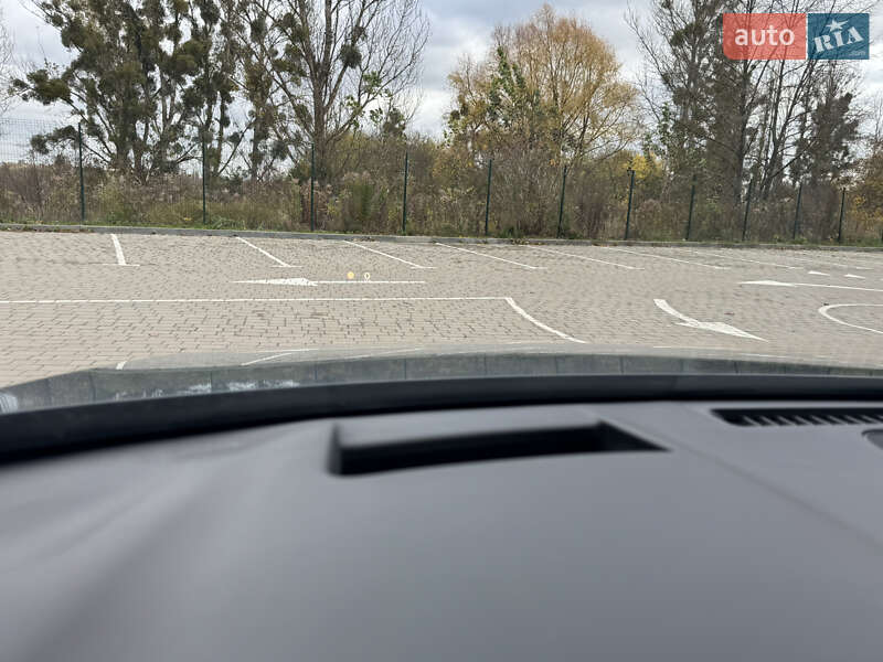 Внедорожник / Кроссовер Mazda MX-30 2021 в Луцке