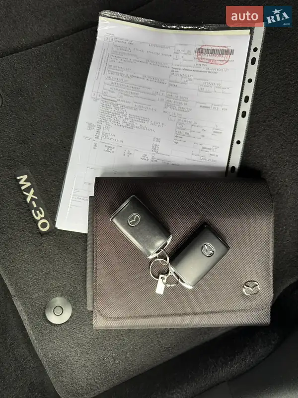 Внедорожник / Кроссовер Mazda MX-30 2021 в Луцке документ