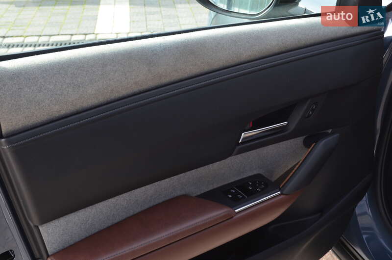 Позашляховик / Кросовер Mazda MX-30 2020 в Львові