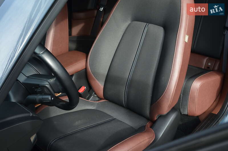 Позашляховик / Кросовер Mazda MX-30 2020 в Львові