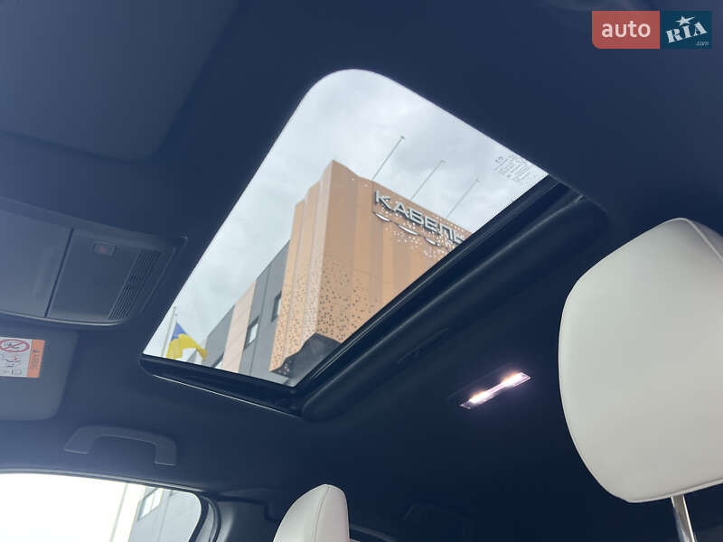 Внедорожник / Кроссовер Mazda MX-30 2020 в Черновцах