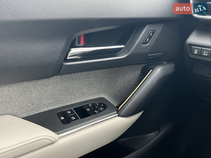 Внедорожник / Кроссовер Mazda MX-30 2020 в Черновцах