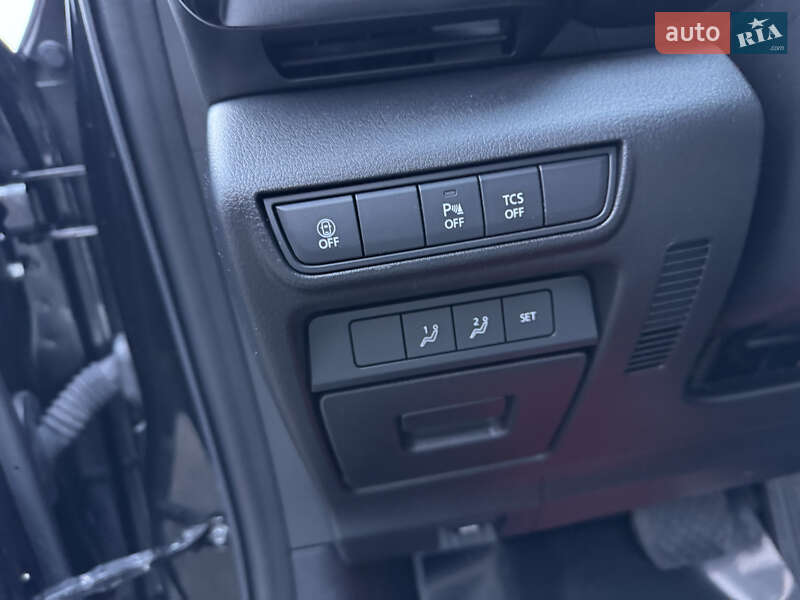 Внедорожник / Кроссовер Mazda MX-30 2020 в Тернополе