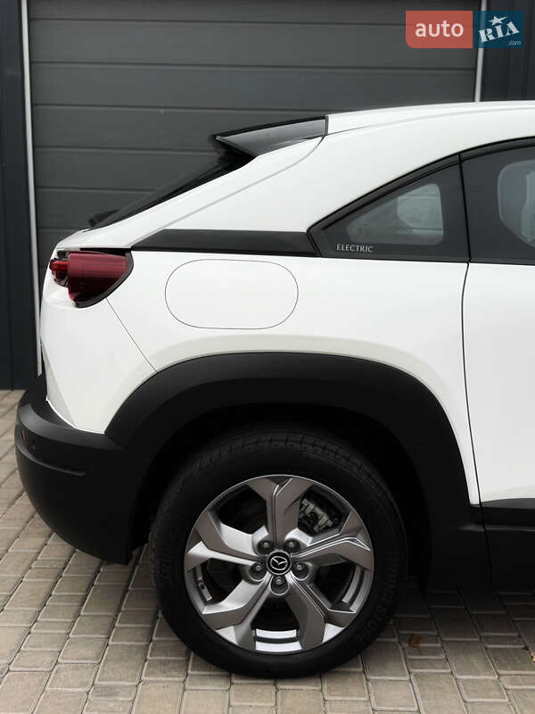 Внедорожник / Кроссовер Mazda MX-30 2021 в Кривом Роге