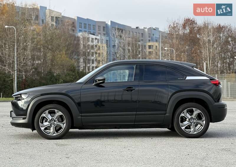 Позашляховик / Кросовер Mazda MX-30 2021 в Львові