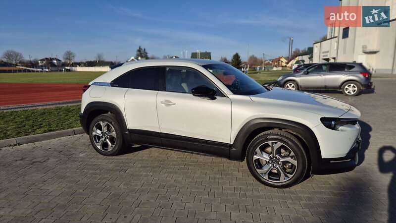 Позашляховик / Кросовер Mazda MX-30 2020 в Володимирі фото 3 Позашляховик / Кросовер Mazda MX-30 2020 в Володимирі