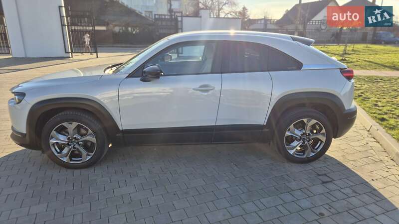 Позашляховик / Кросовер Mazda MX-30 2020 в Володимирі фото 8 Позашляховик / Кросовер Mazda MX-30 2020 в Володимирі