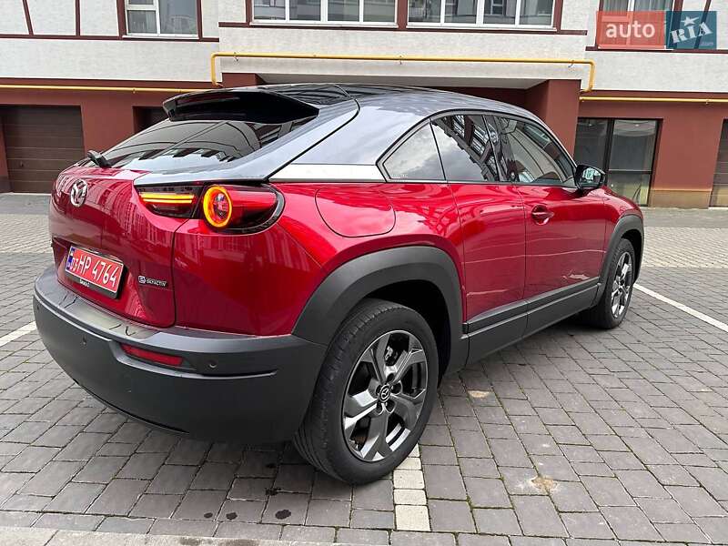 Внедорожник / Кроссовер Mazda MX-30 2022 в Ивано-Франковске