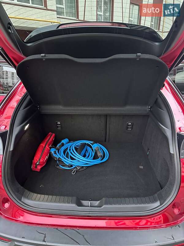 Внедорожник / Кроссовер Mazda MX-30 2022 в Ивано-Франковске