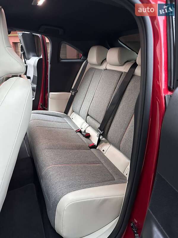 Внедорожник / Кроссовер Mazda MX-30 2022 в Ивано-Франковске