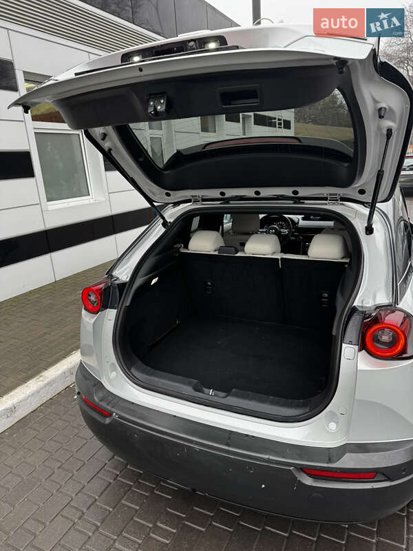 Внедорожник / Кроссовер Mazda MX-30 2021 в Одессе