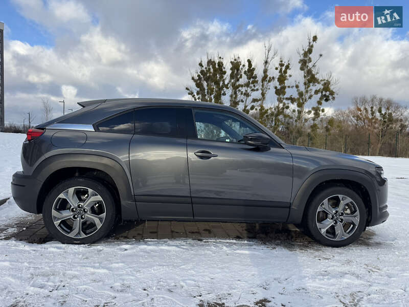 Позашляховик / Кросовер Mazda MX-30 2020 в Луцьку
