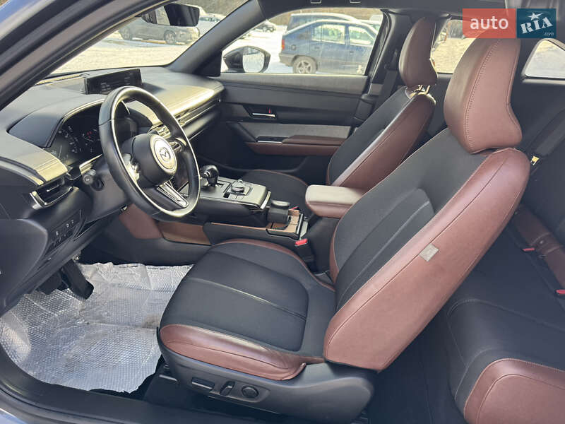 Позашляховик / Кросовер Mazda MX-30 2020 в Луцьку